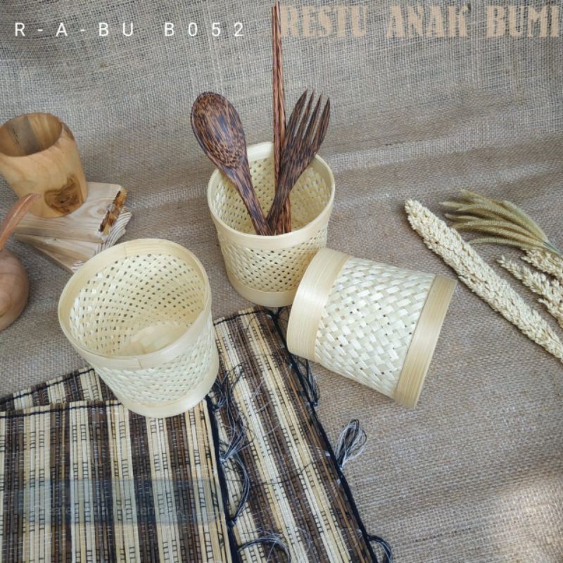 

Promo (B052) Rak Sendok Bambu 10cm|Dapur|Kitchen Stuff|Properti Foto|Pensil Pulpen|Tempat Sumpit|Warung