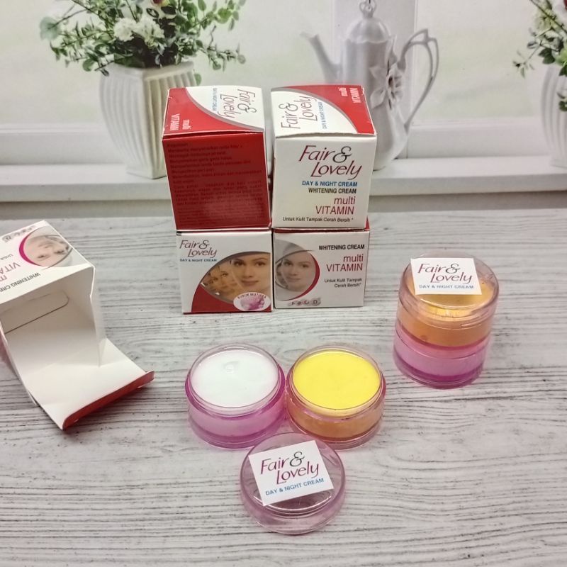 FAIR & LOVELY CREAM /Cream Fair&Lovely Mulivitamin Siang dan Malam /Whitening Cream Fair&Lovely
