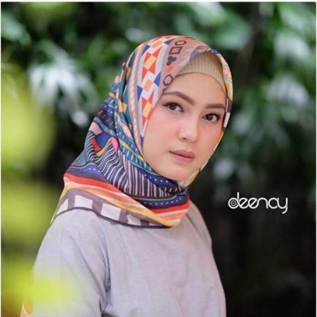 Deenay verde - hijab voal printed scarf by deenay.scarves