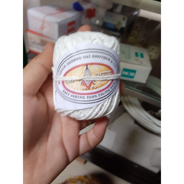 Benang Jagung Benang Tukang