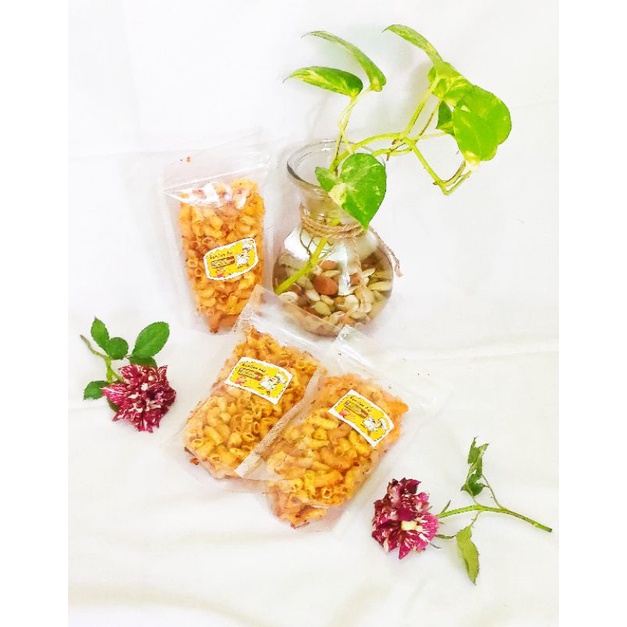 

MAKARONI KRIUK HOMEMADE