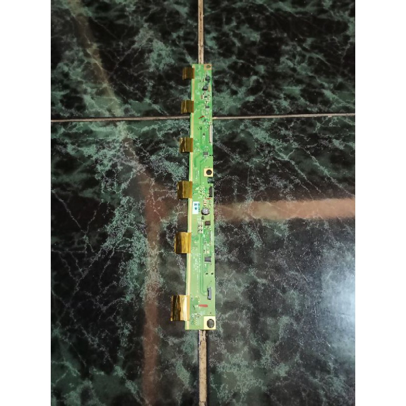 TCON - TICON - TIKON TV LED LG 22LN4000