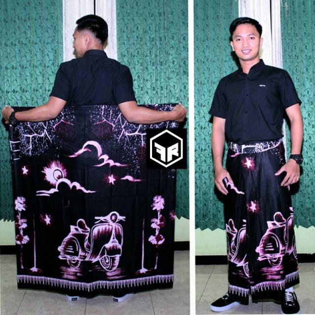 Sarung batik pria gus azmi motif vespa klasik merah