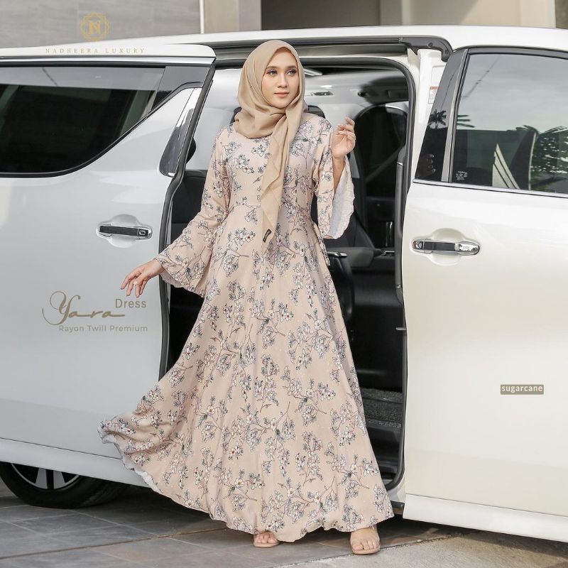 YARA DRESS (FREE HIJAB SQUARE) BY NADHEERA LUXURY
