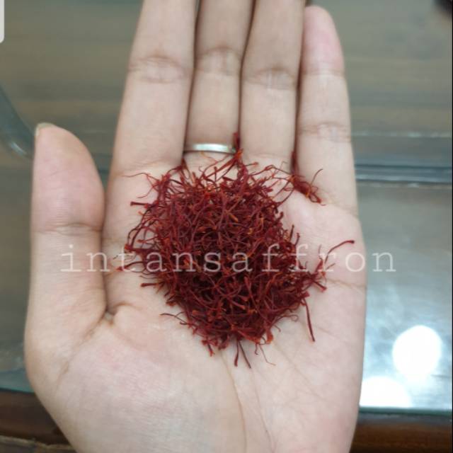 

Bunga saffron asli