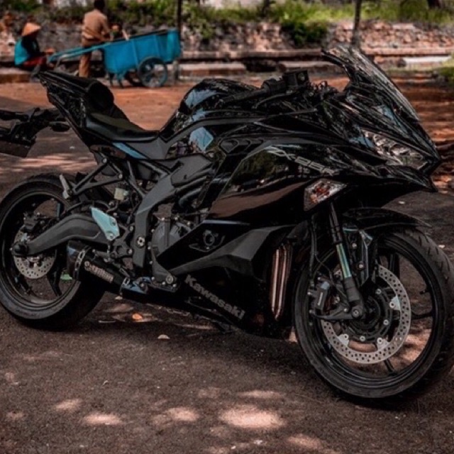 ( ORIGINAL ) KNALPOT VILLAN ZX25R ZX25 ALMO BLACK