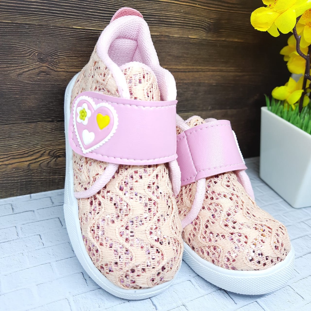 mandirishoestore-SEPATU BRUKAT FULL ANAK PEREMPUAN 1-6 TAHUN CAY12