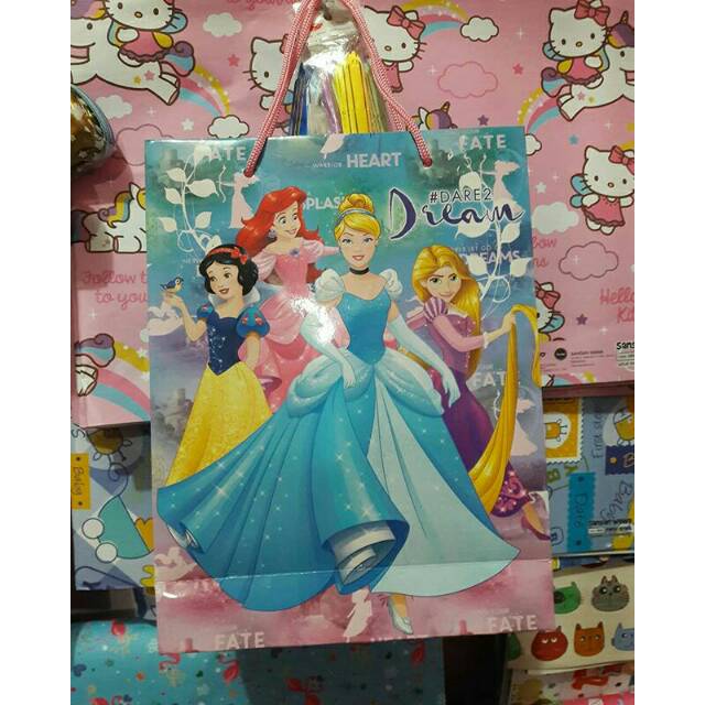

Papper bag princess sansanwawa