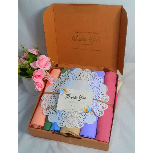 

Hampers Humaera / Hampers Hijab/ Hampers Murah/ Hampers COD / Hampers makassar