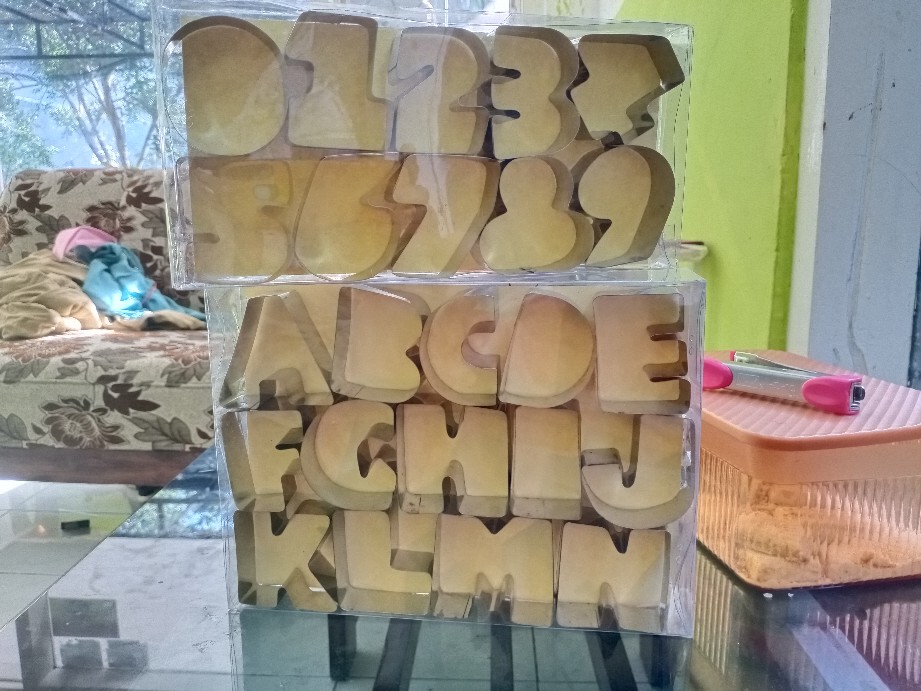 Cetakan Kue Donat Huruf Alfabet Dan Donat Angka