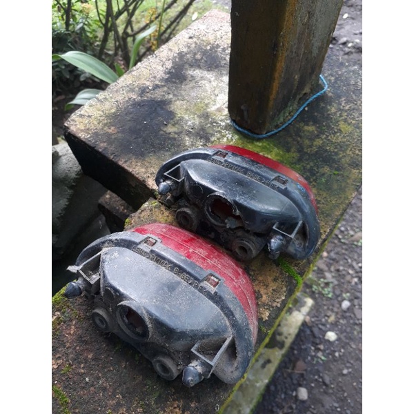 Lampu belakang/stop lamp atas grand sabit,legenda. ORI KGD