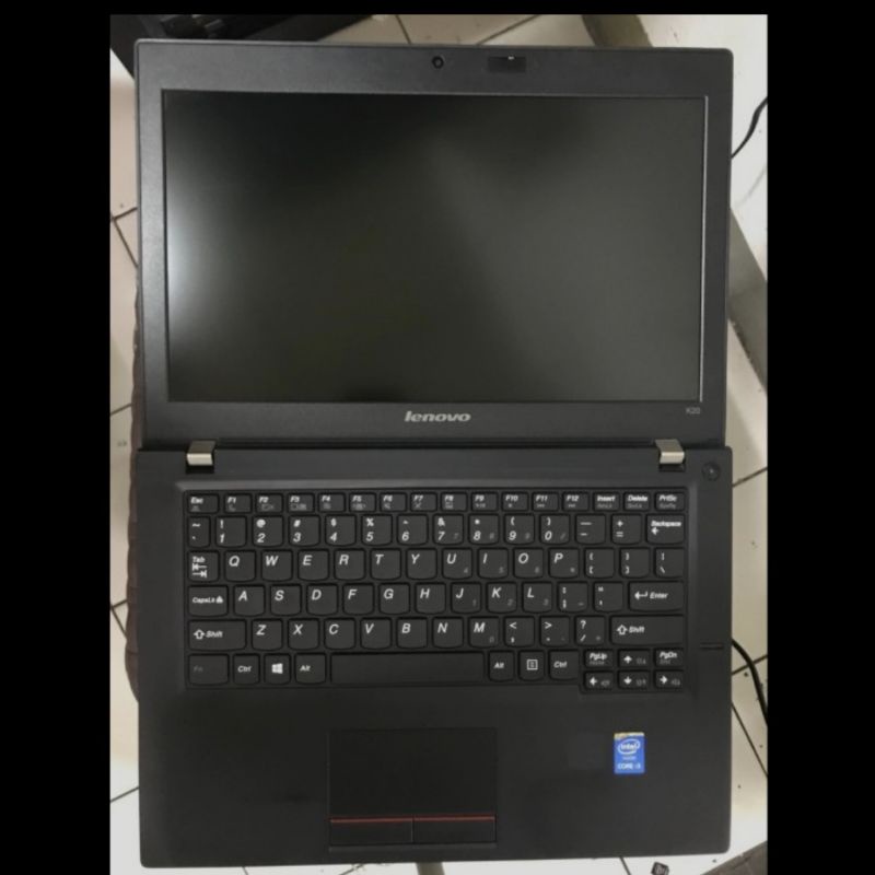 Laptop lenovo k20 - 80 i3 gen 5 / Ram 4 Gb / SSD 120 / 13inch
