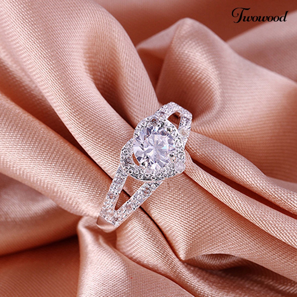 Cincin Sterling Silver 925 Bentuk Hati Aksen Kristal Untuk Wanita