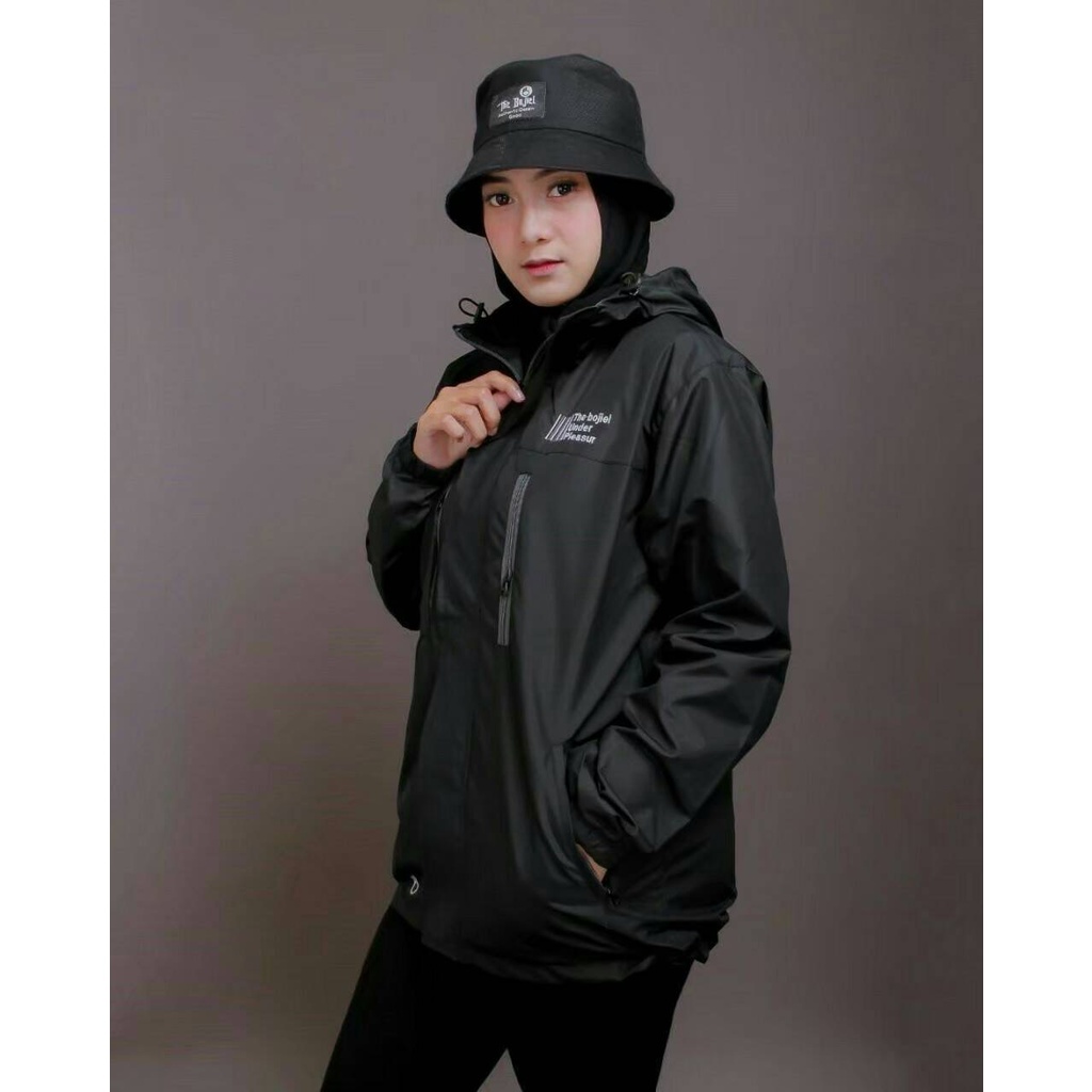 The Bojiel Pleasure - Jaket Outdoor Pria Jaket Parasut Jaket Outdoor Unisex Jaket Distro Jaket Gunung Hitam