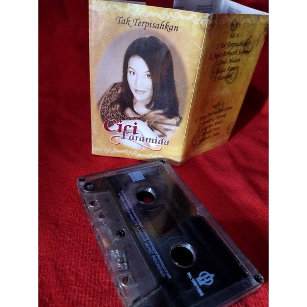 kaset pita dangdut cici paramida tak terpisahkan