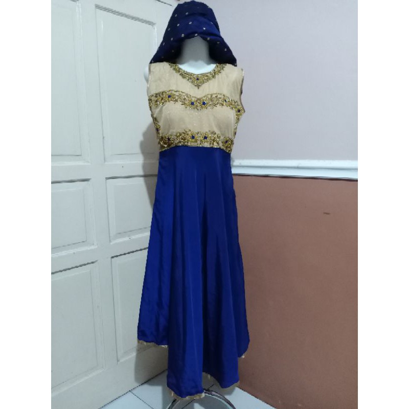 Baju india anarkali navy gold payet cantik