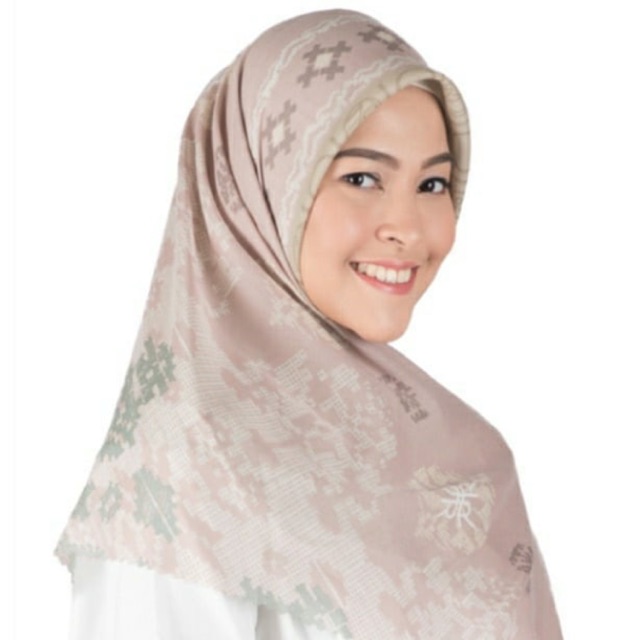 MINA SCARF RIA MIRANDA