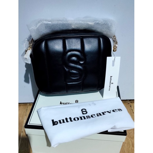 Buttonscarves Nena Bag Black