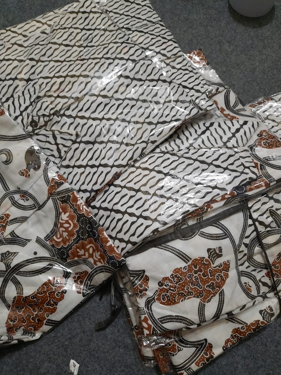Kemeja Batik Bswart Hem Batik Anjani Abu & Batik Sekar Hitam Hrb026 Kemeja Batik Pria
