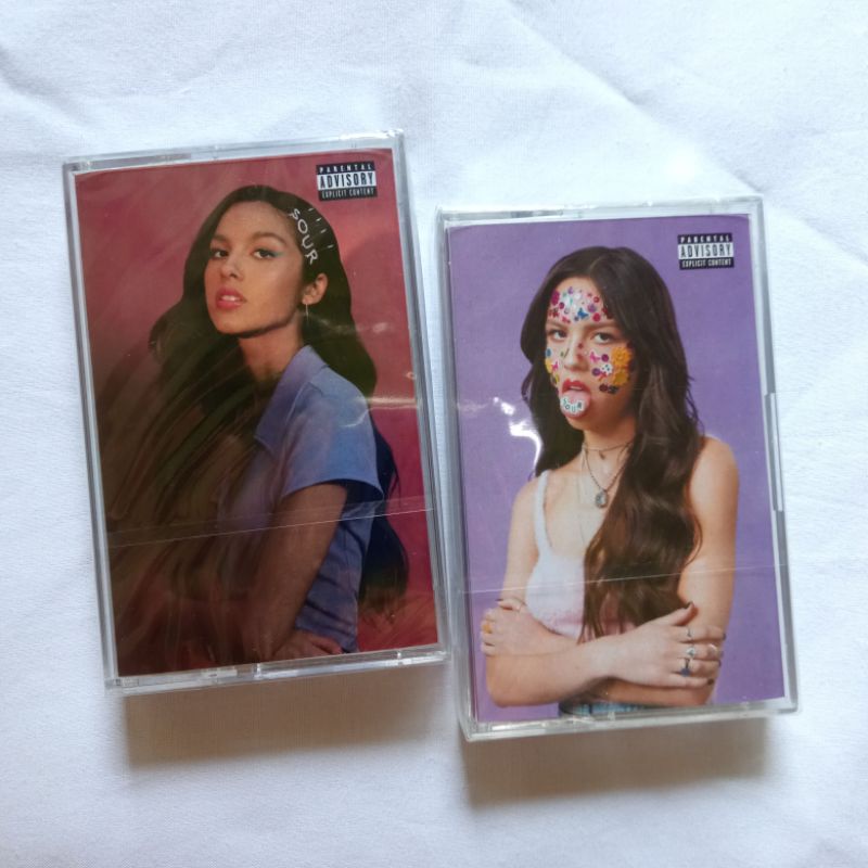 LIMITED SOUR EXCLUSIVE CASSETTE - Olivia Rodrigo