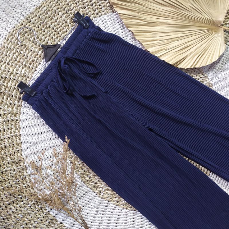 Celana Kulot Rayon Crincle Crinkle Airflow Panjang Wanita Premium Highwaist Loose Cullote Pants Homewear Jumbo Terbaru Kekinian-LIDI KULOT NAVY