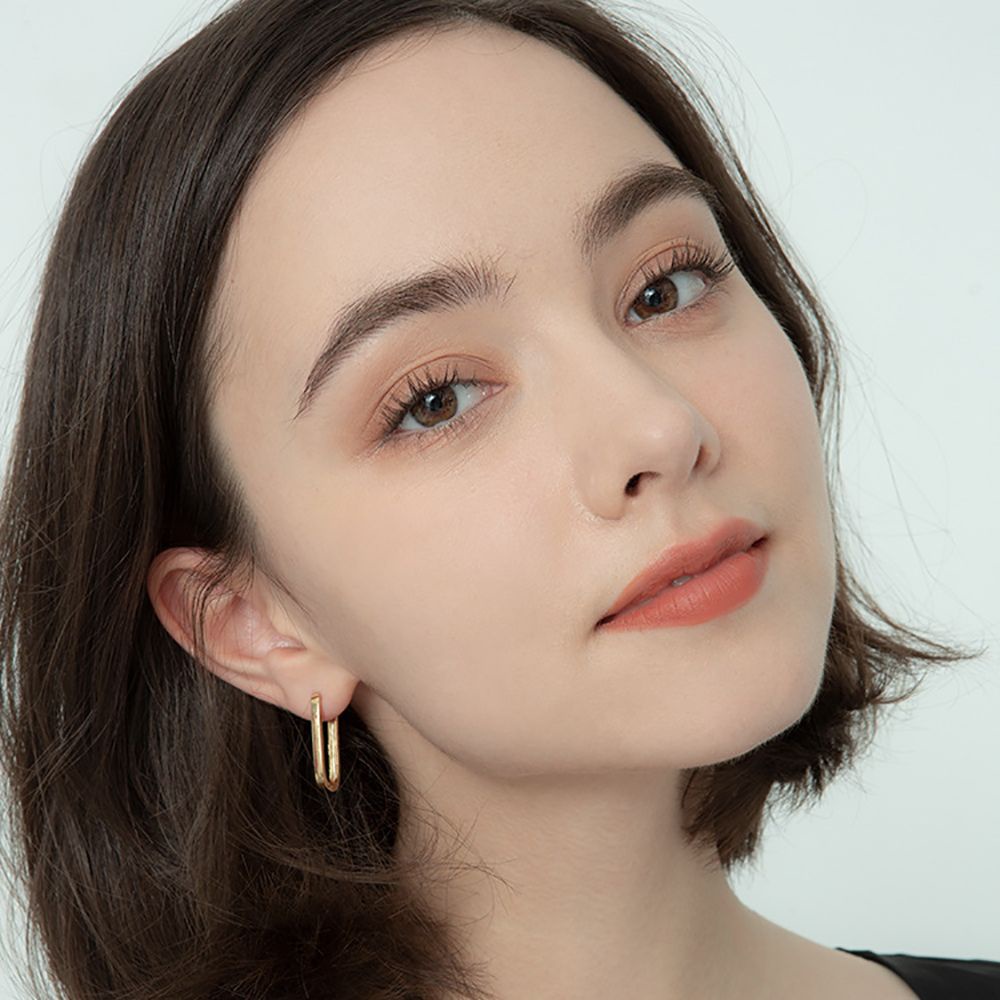 Needway  Simple Rectangular Earrings Geometric Female Hoop Earrings Ear Buckle Party Gold Color Oval Shape Woman Copper Girls Fashion Jewelry/Multicolor