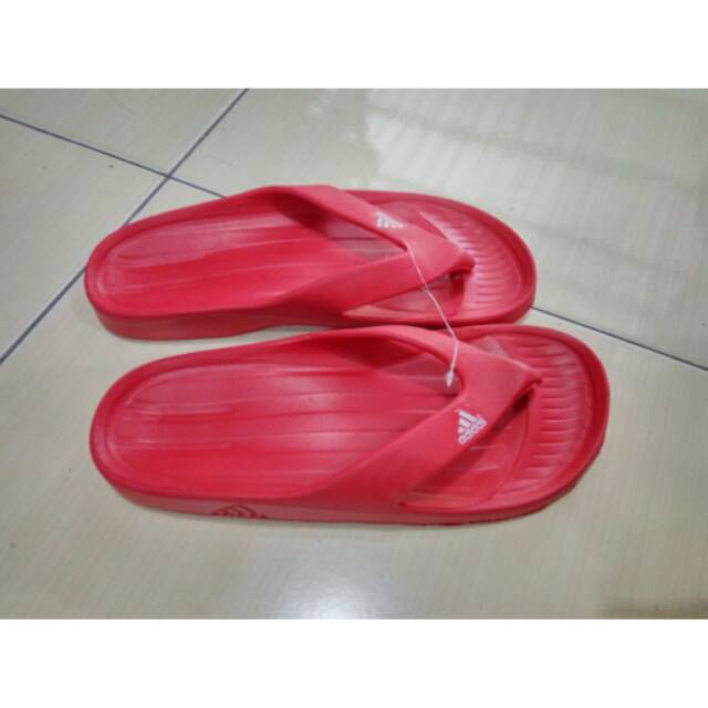 Sandal adidas anti air