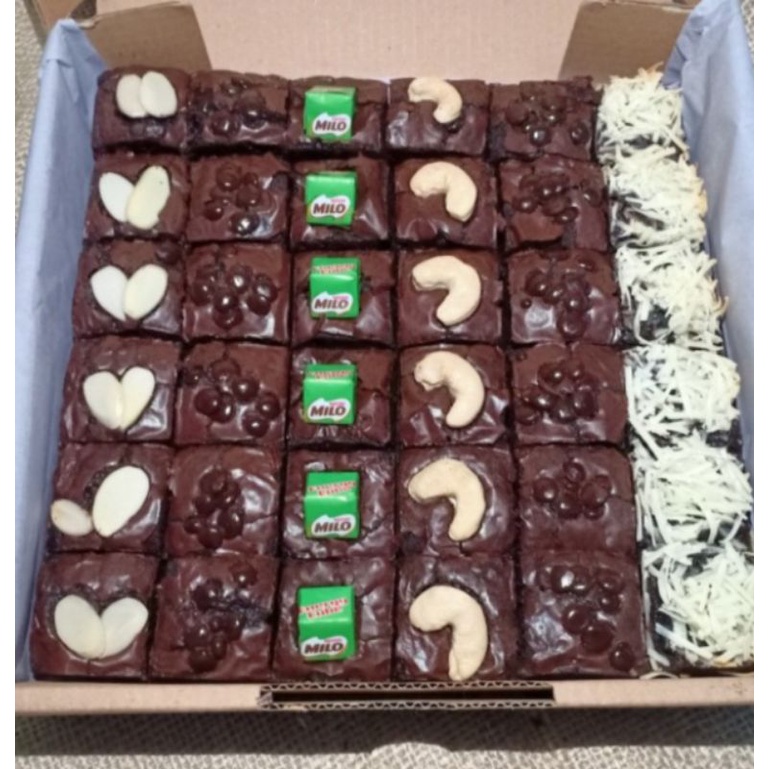 

Brownies Fudgy Shiny