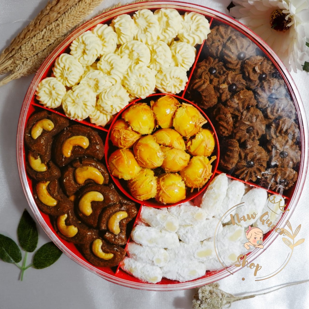 

kue kering/kue lebaran/nastar/castangel/putri salju/cornflakes/rose/sagu keju/chocochips/coklat mede