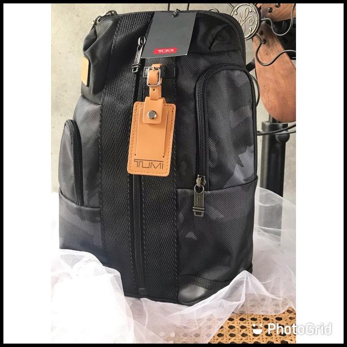 Tas Tumi Original Authentic Higgins Sling Pack Camo Black Grey