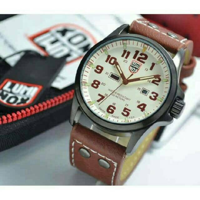 Jam  Tangan Pria L U M I N O X