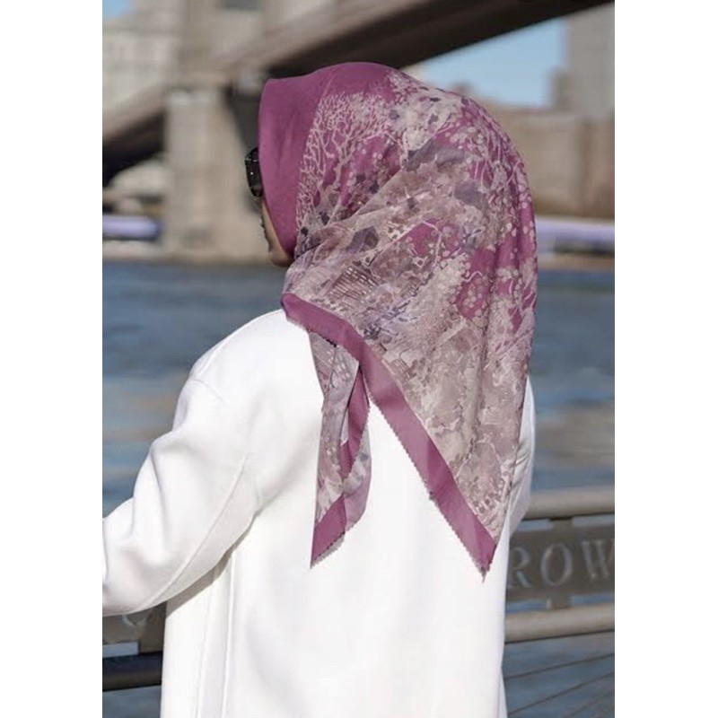 Buttonscarves New York Reborn in Chelsea