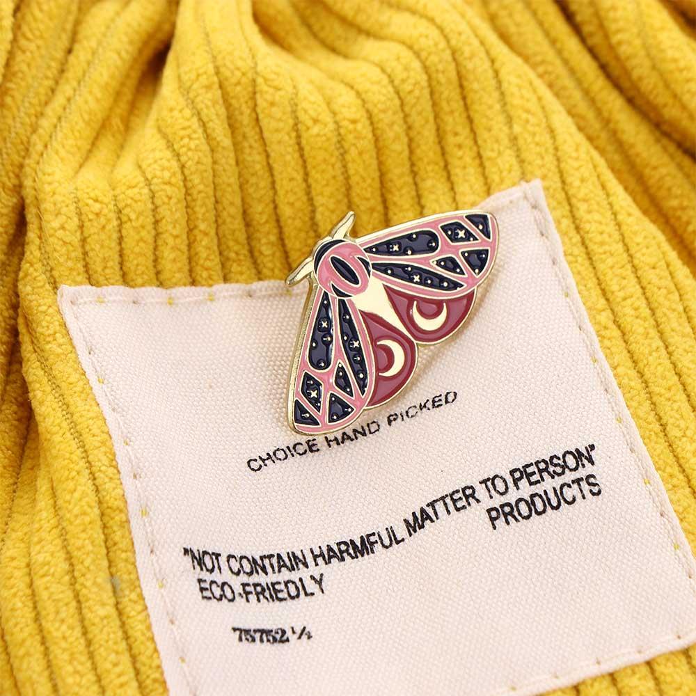 [Elegan] Kupu-kupu Ngengat Enamel Pin Kreatif Fashion Retro Serangga Perhiasan Aksesoris Warna Emas Lencana Perhiasan Hadiah Kartun Bros Pin