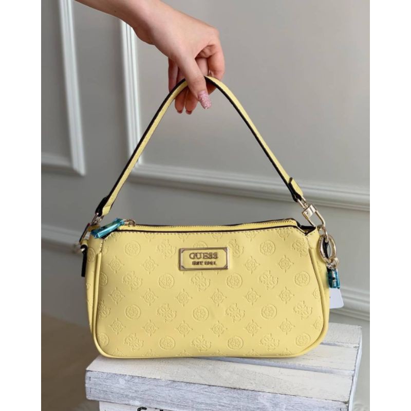 4.4 SALE | GUESSS Logo Love Textured Crossbody Bag