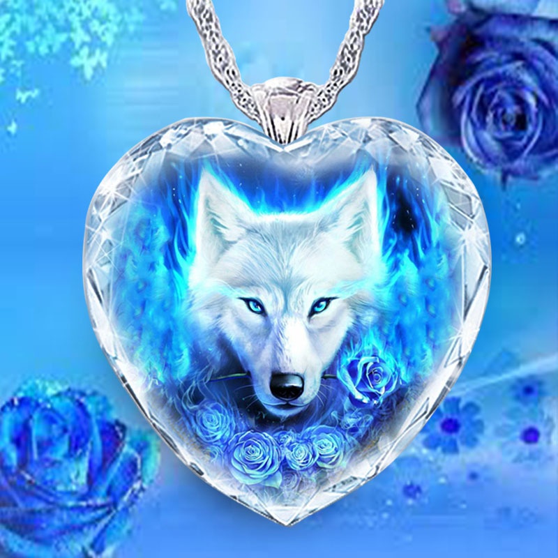 Kalung/Aksesoris Perhiasan Kristal Alami Serigala Pola Liontin Wanita