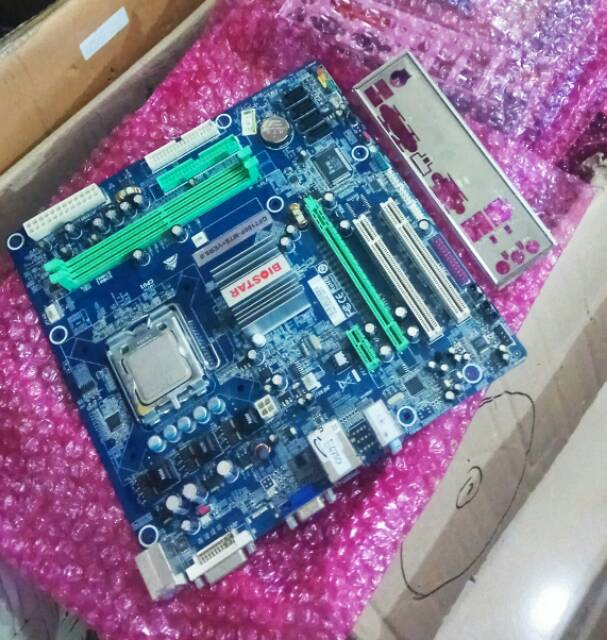 Mainboard Lga 775 ddr2 945 plus processor C2D e6xxx