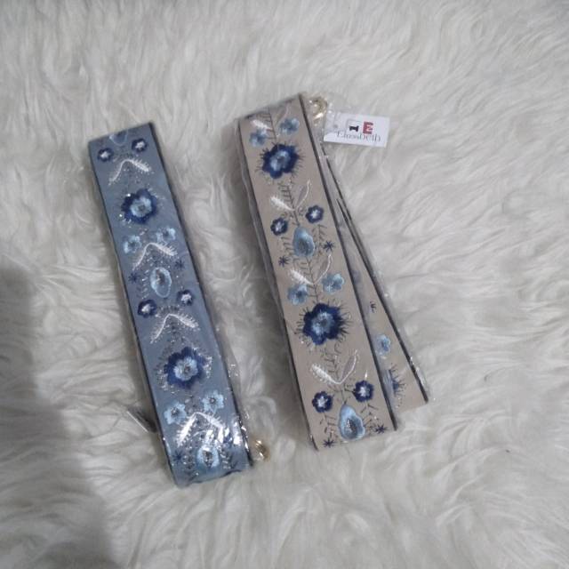 Strap bag by Elizabeth original