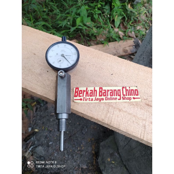 dudukan dial gauge top piston lewat lubang busi untuk motor 2tak yamaha suzuki kawasaki vespa