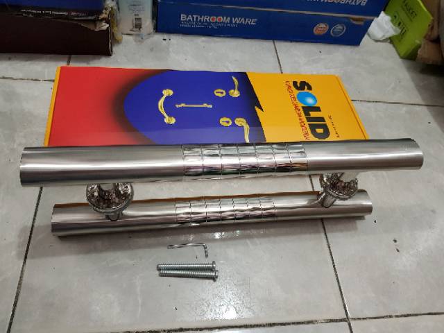 Handle pintu stainless baut tembus SOLID 45cm