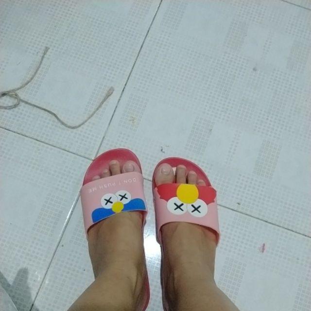  Sandal  elmo  don t push me karakter cartoon timbul semi 