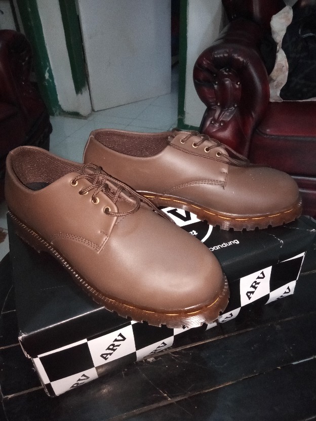 Sepatu Wanita Formal Casual 4 Hole