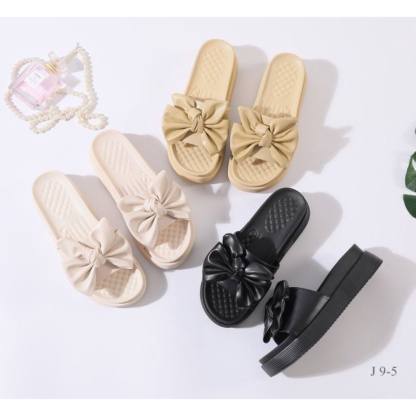 SANDAL WANITA SLOP WEDGES SAKUNA 9-5