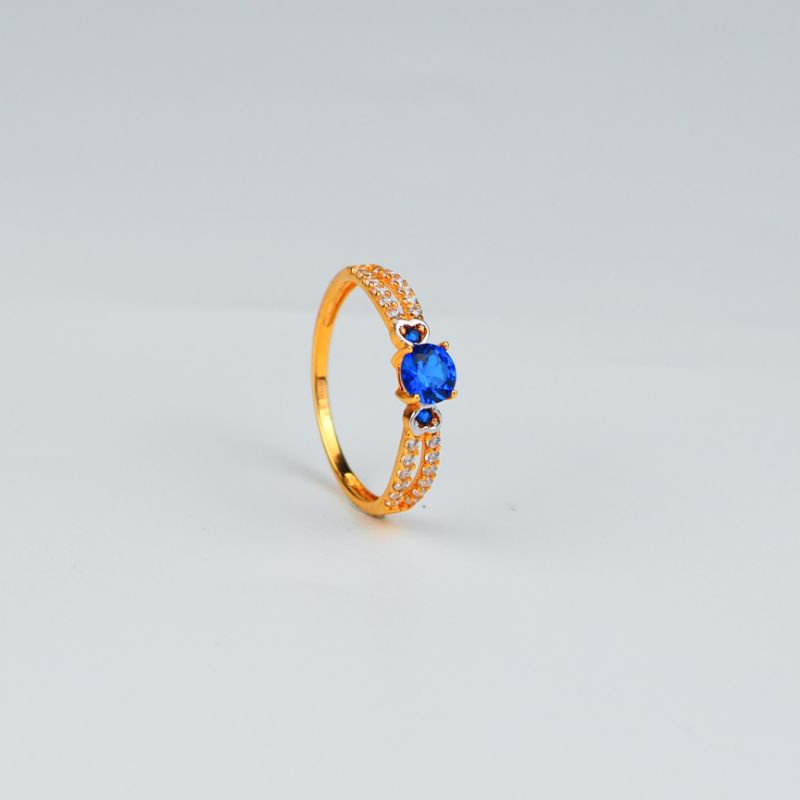 Cincin Emas Solitaire Variasi Love Mata Biru - Toko Emas Gadjah