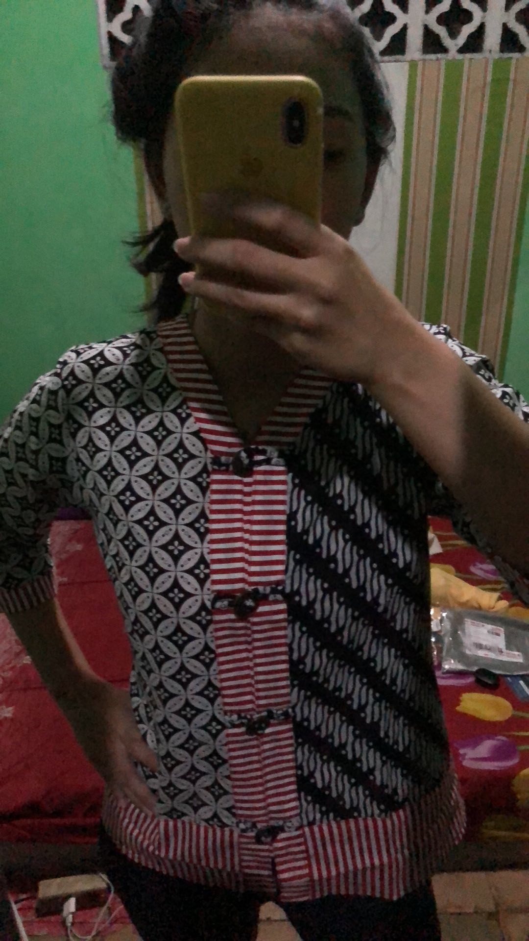 Batik Wanita Atasan Blouse Modern Trendy Warna Hitam Kombinasi Merah By Batik Dua Putri Collection