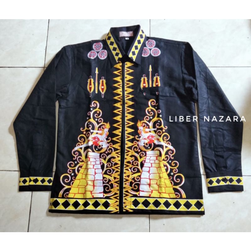 Batik Nias/Kemeja Batik Nias Hitam Lompat Batu