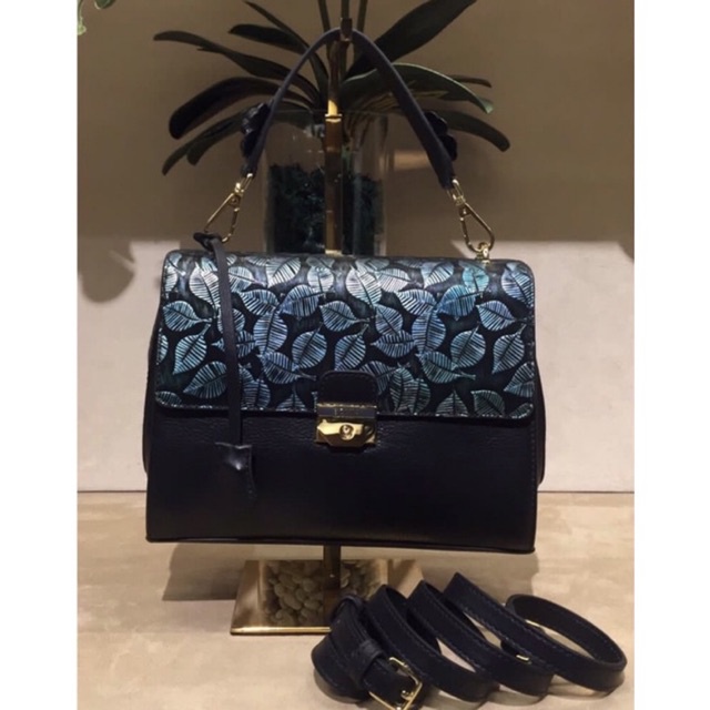 TAS BONIA ORIGINAL 100%