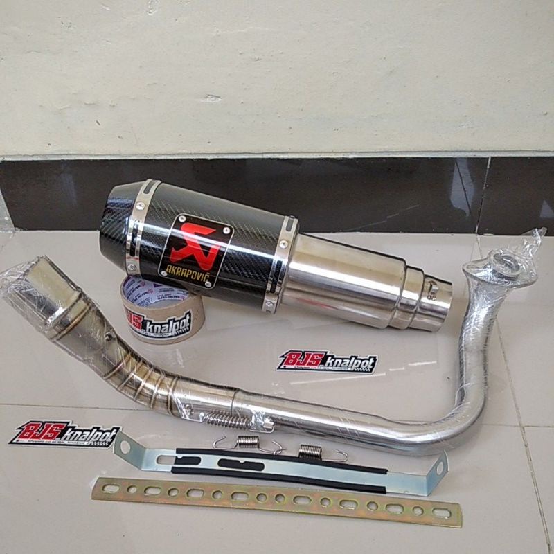 Knalpot akrapovic Nmax Aerox 155 Vario Beat street Scoopy new Xride mio soul Adv pcx Genio-Carbon -vario 150new