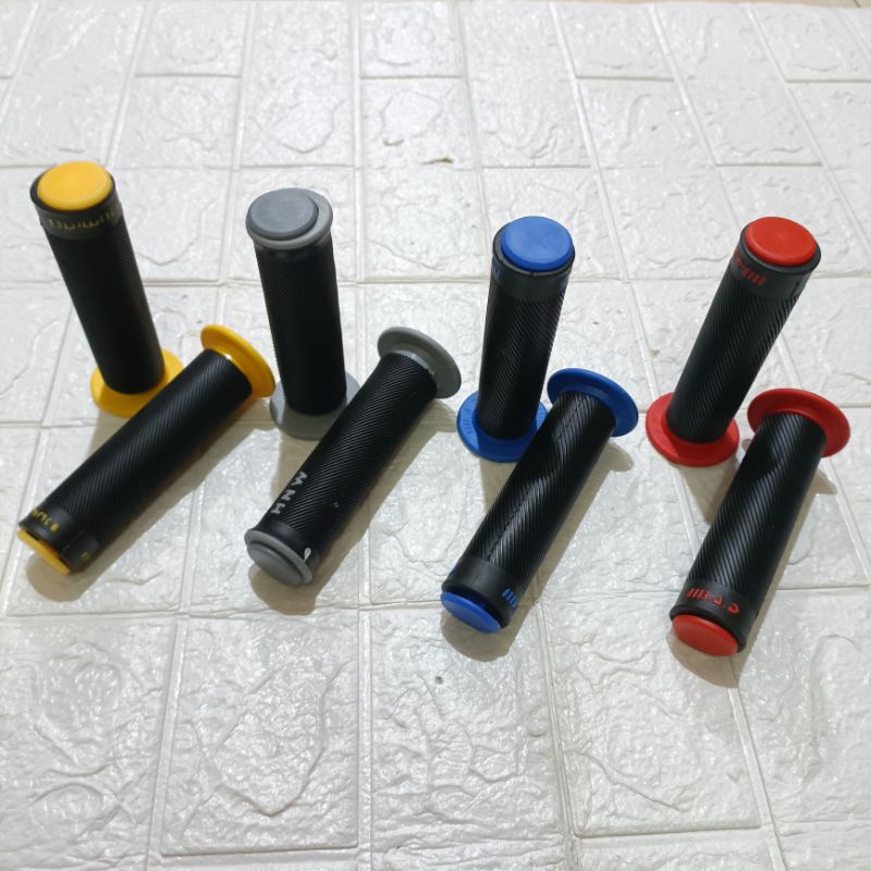 HANDGRIP BULU MODEL KTC RCB HG66 GRIP BULU SUPER EMPUK UNIVERSAL HARGA SEPASANG