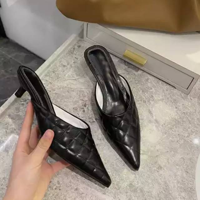 High heels bustong HM 18