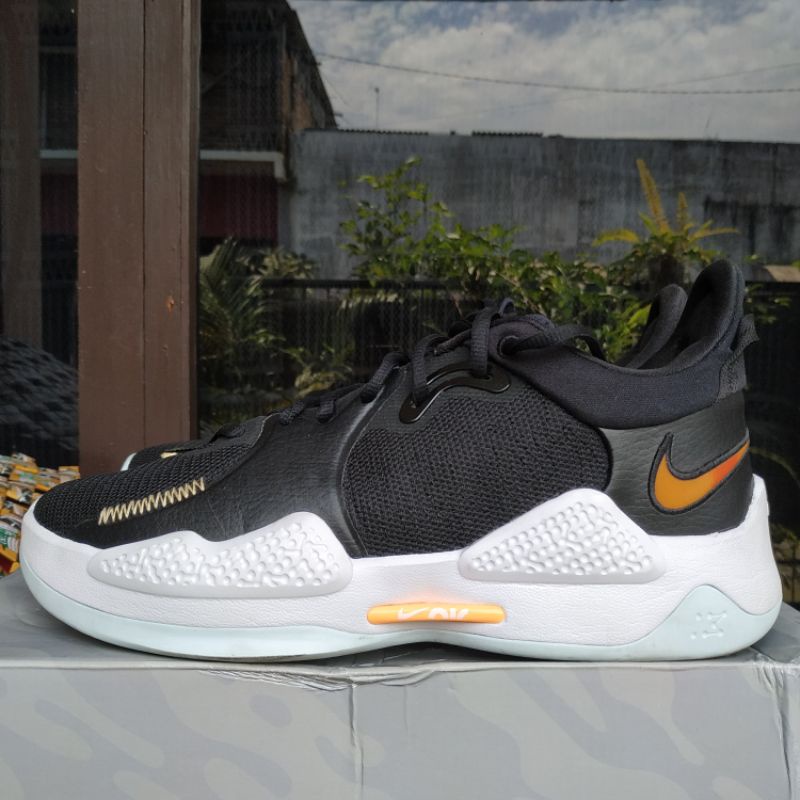 Sepatu Basket Nike PG 5 (Paul George 5)